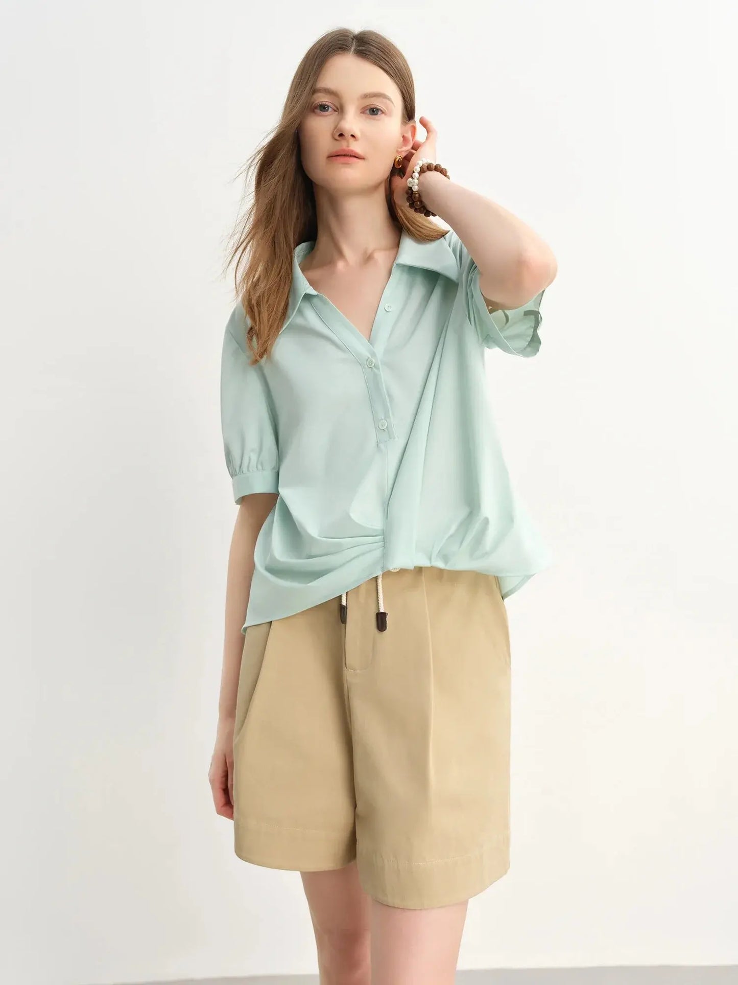 Short-Sleeved Pleated Top, Asymmetrical Hem - Loran