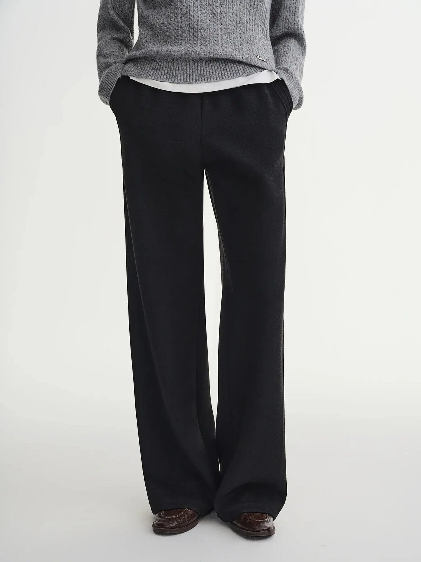Plus Size Relaxed Wide-Leg Elastic Pants - Loran