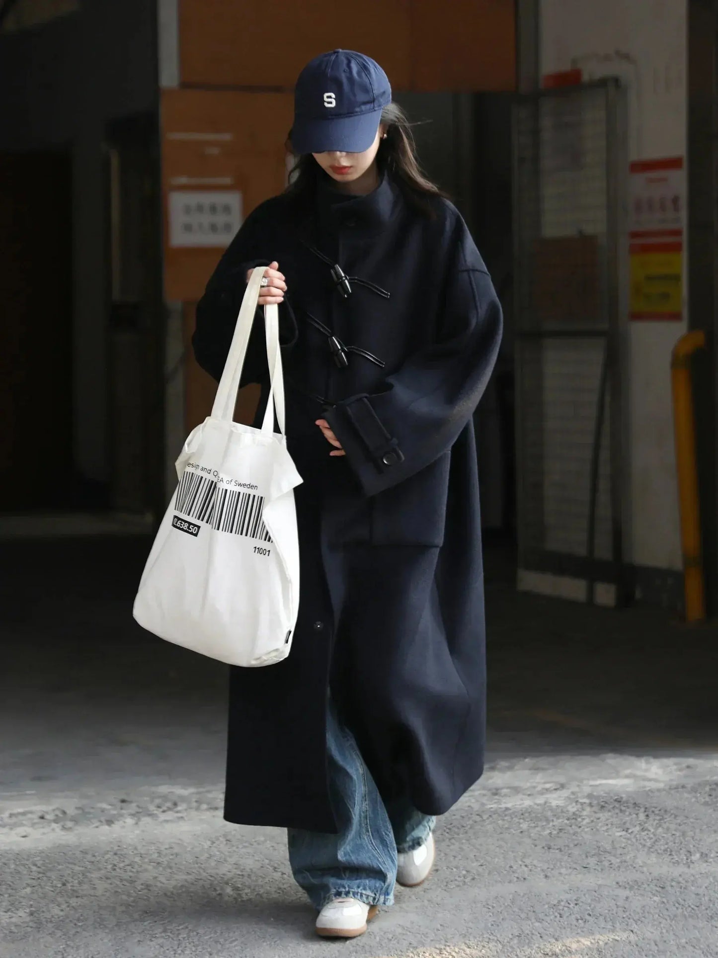 Women's Retro Wool Overcoat: Loose Fit Korean Winter Style - Loran