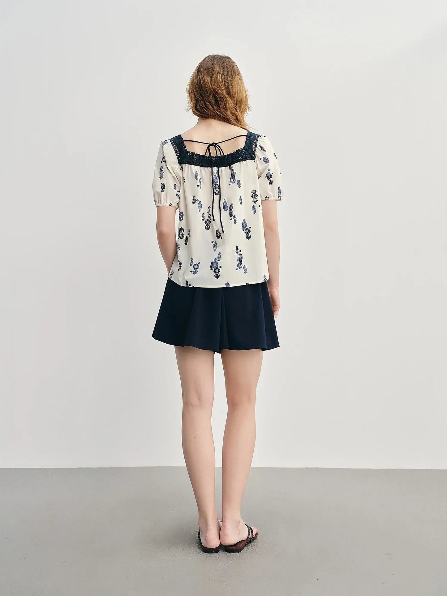 Plus Size Square Neck French Lace Short Sleeve Blouse - Loran