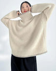 Luxurious Cashmere & Wool Turtleneck Sweater