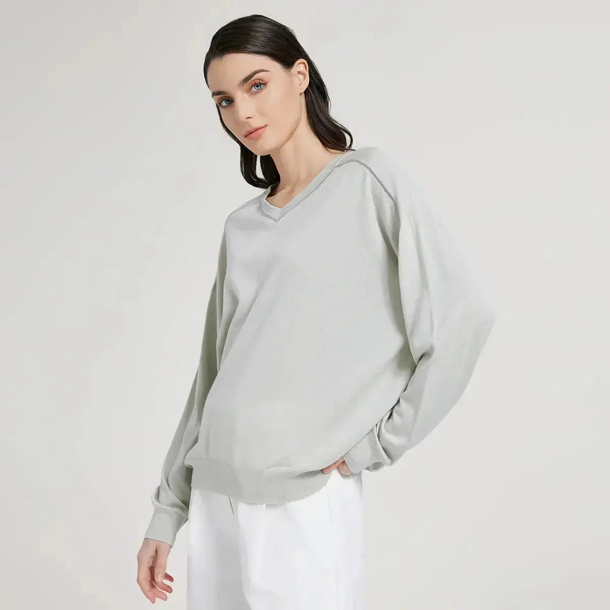 Sweaters - Loran