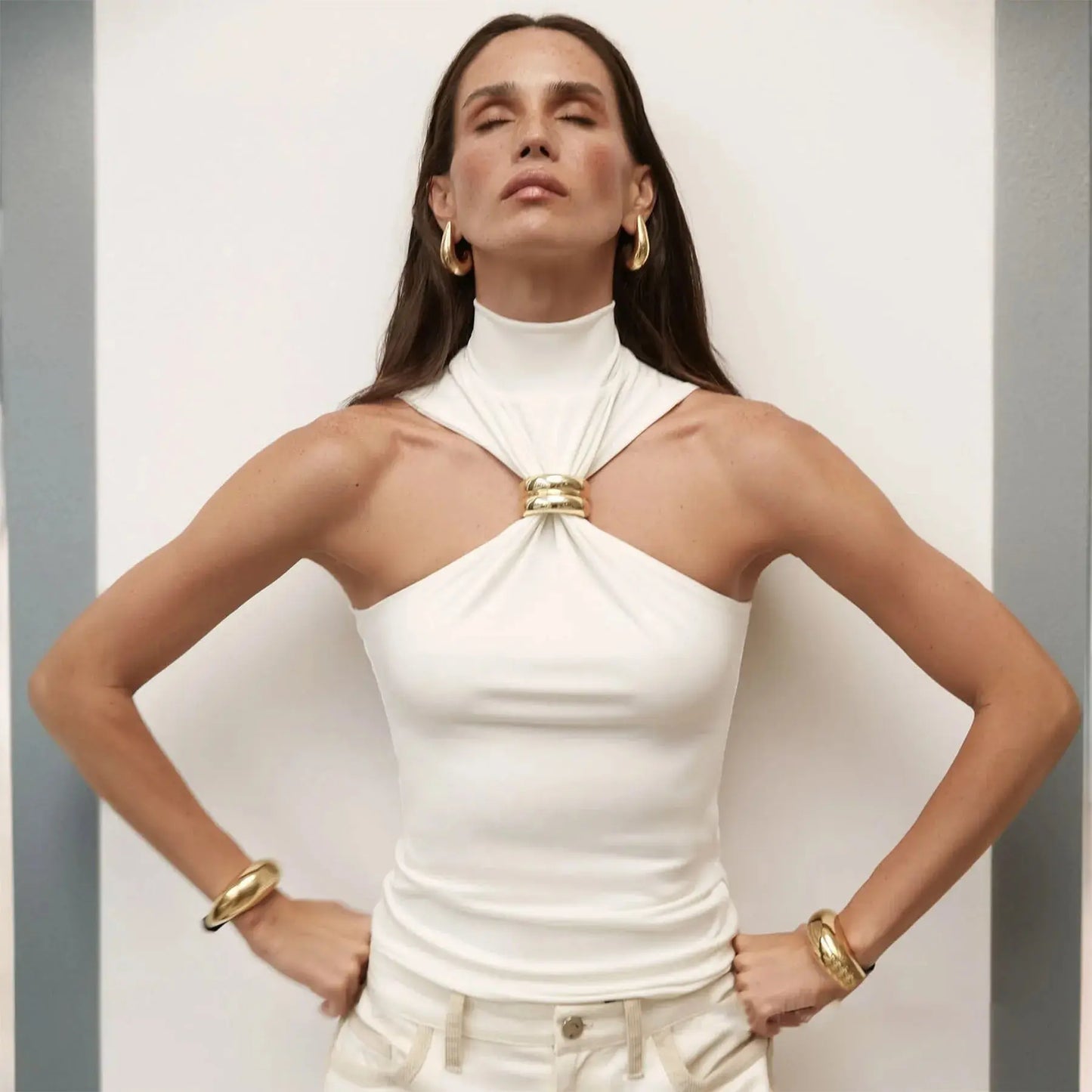 Sleeveless Knit Turtleneck Top with Metal Ring - Loran