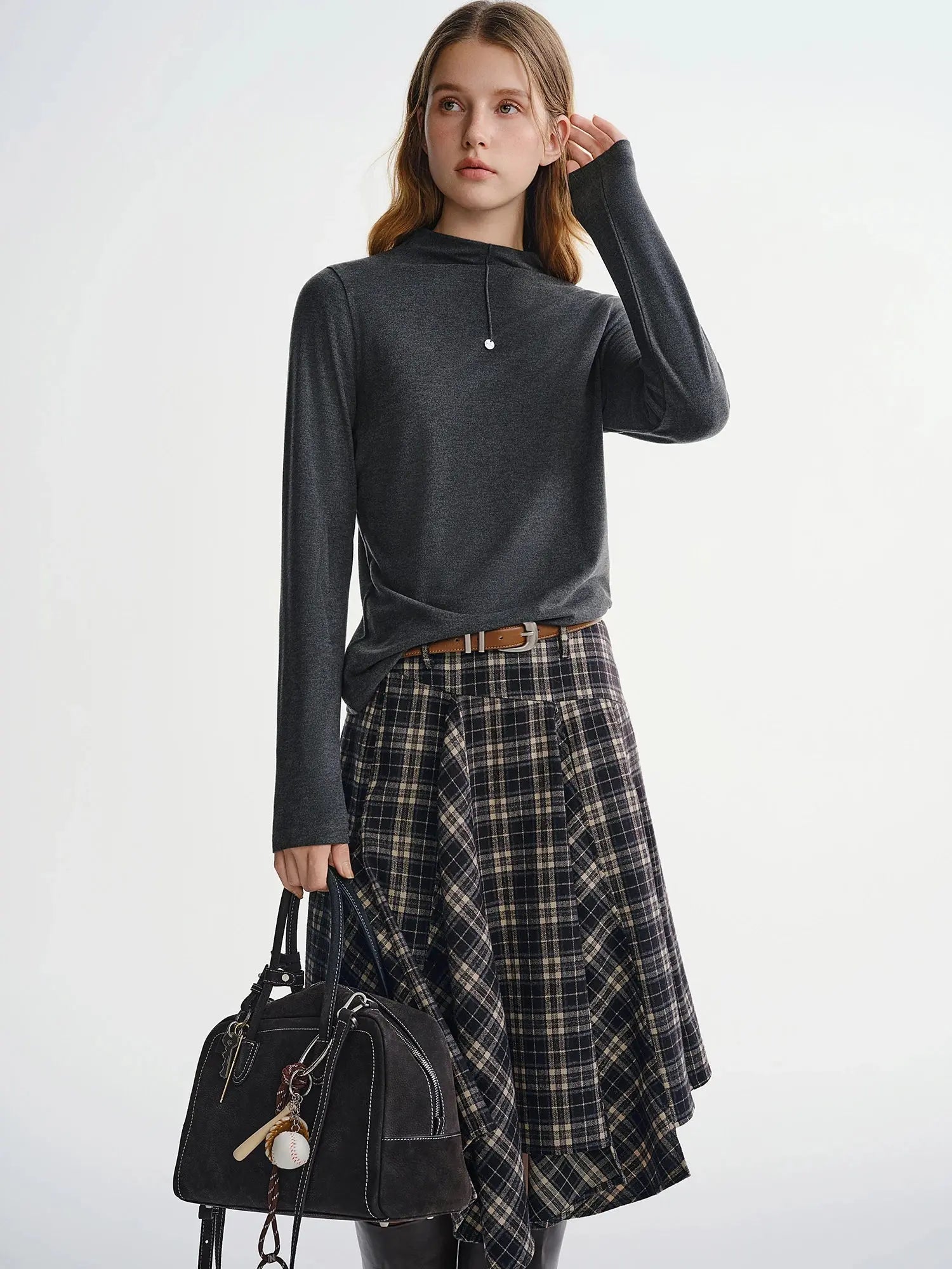 Versatile Skin-Friendly Layering Top - Loran