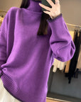 Luxurious Cashmere & Wool Turtleneck Sweater
