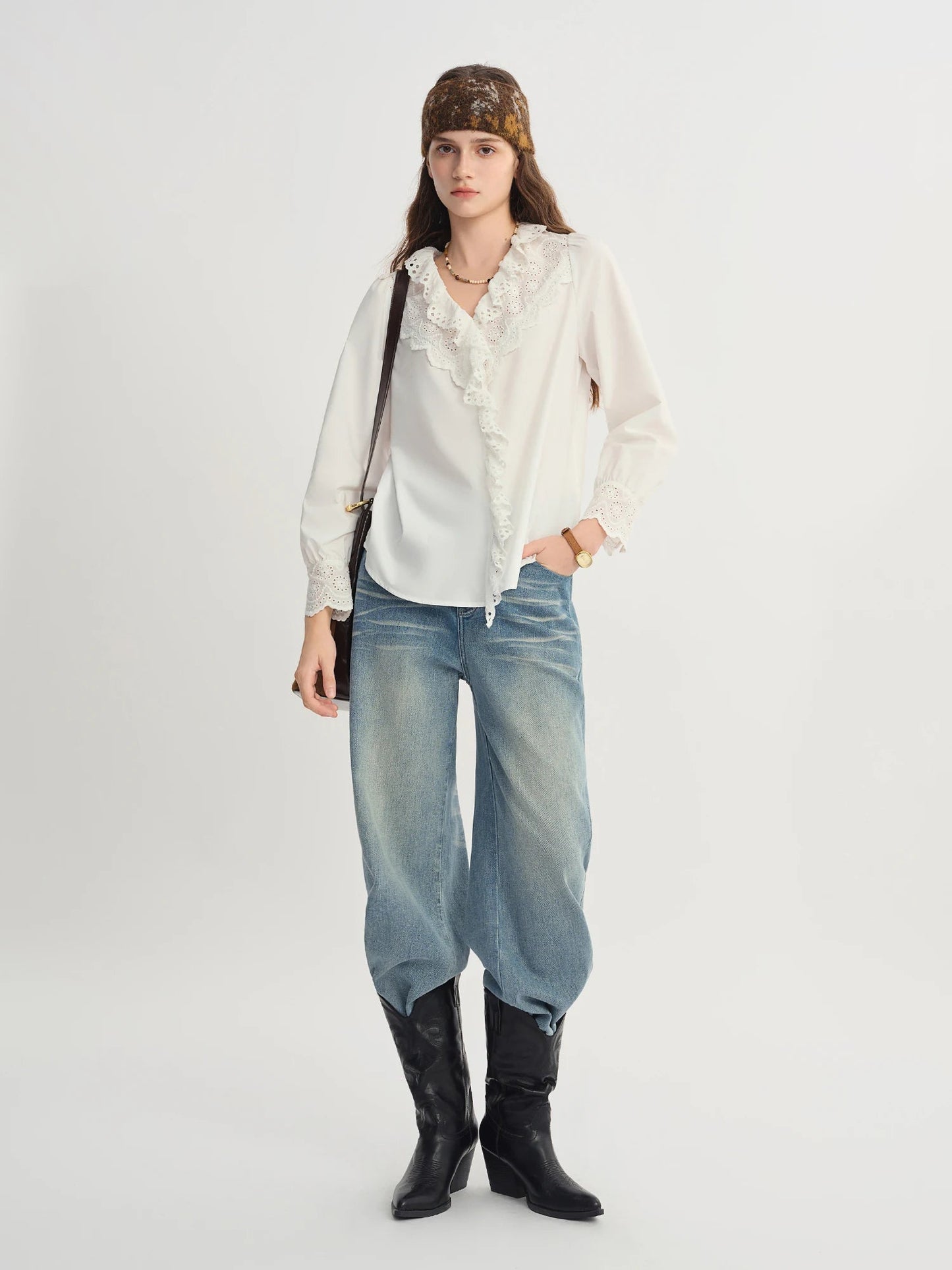 Elegant White Lace Stylish V-Neck Shirt Loran
