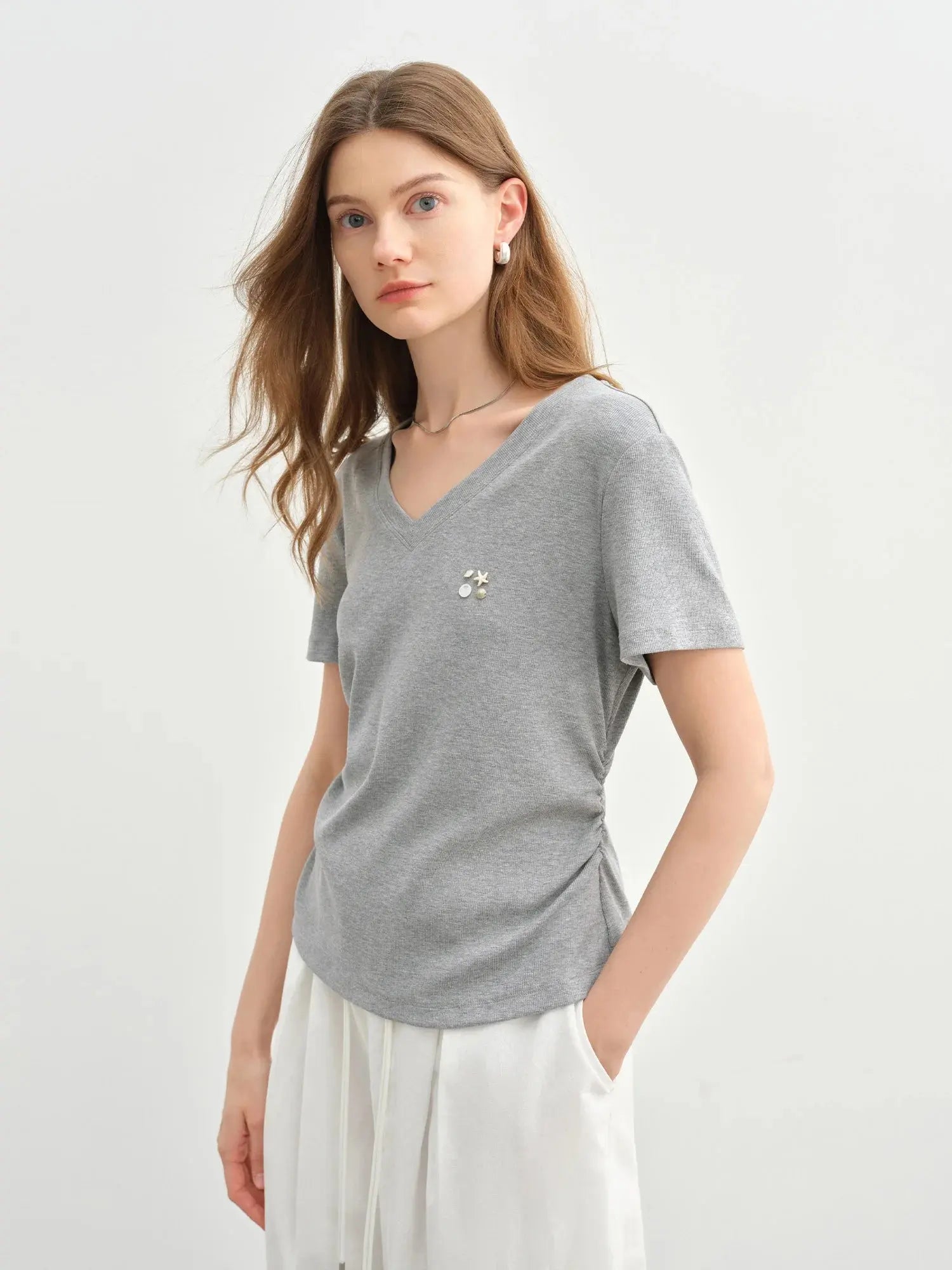 Women’s Slim Fit V-Neck T-Shirt - Loran