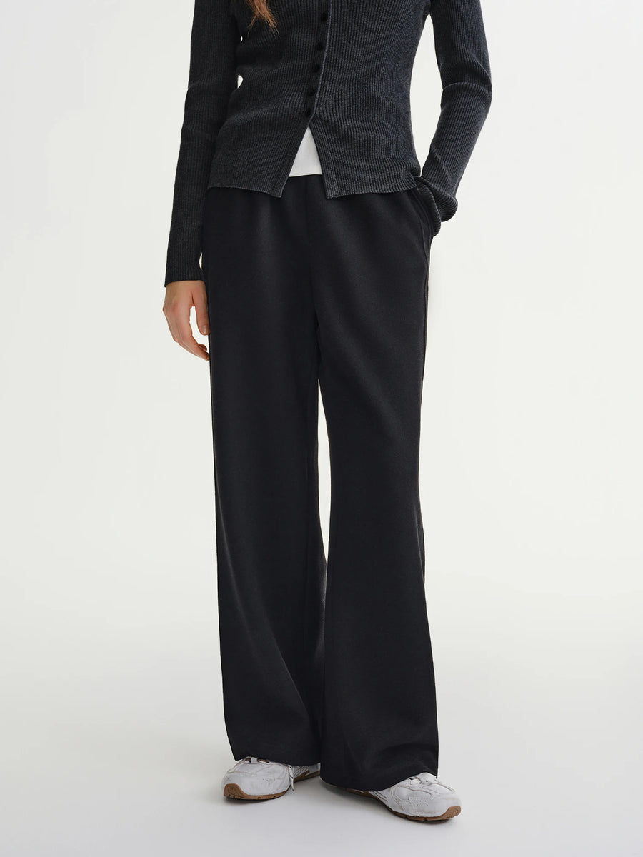 Plus Size Relaxed Wide-Leg Elastic Pants