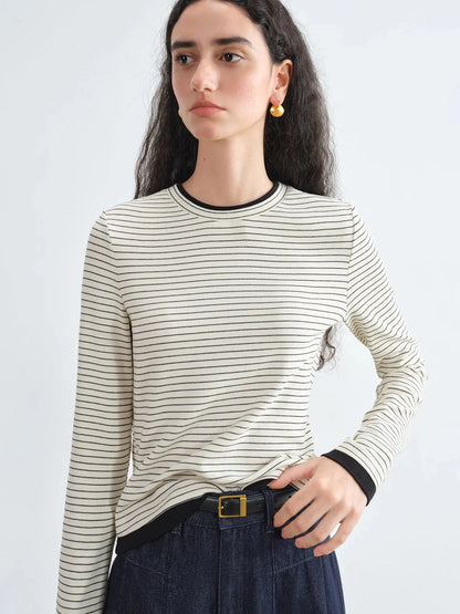 ZIQIAO 2025 New Autumn Petite Retro Contrast Stripe Knit T-Shirt Women's Black White Striped Top Round Neck Slim Fit Casual Tee - Loran