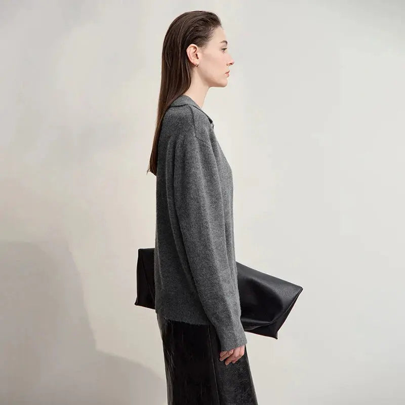 Chic Minimalist V-Neck Pullover Sweater - Loran