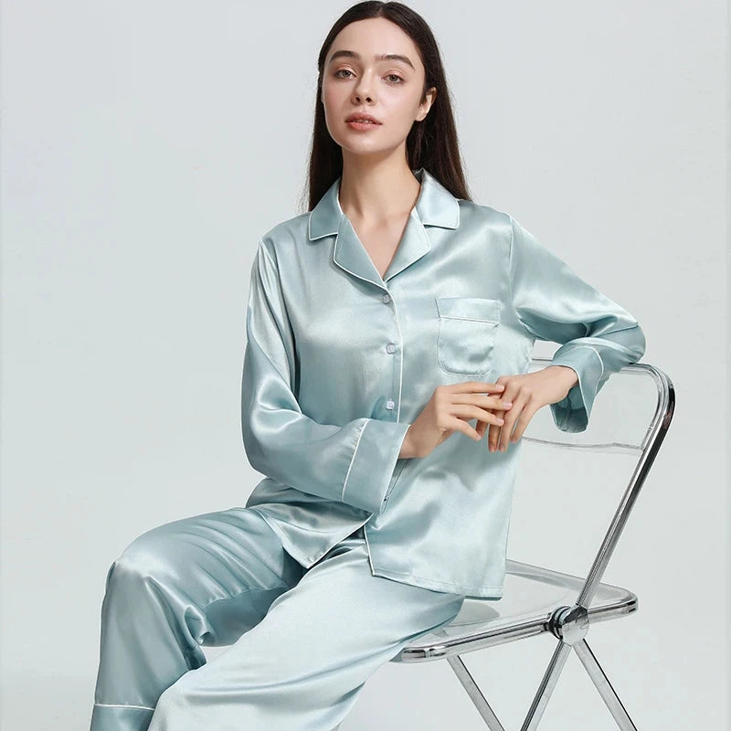 Mulberry Silk 2-Piece Pajama Set Long-Sleeved