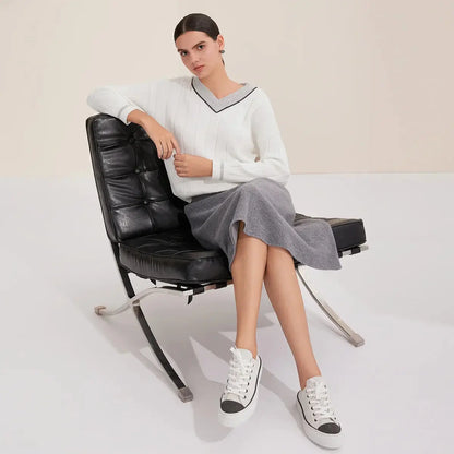 Women’s Luxe Cotton V-Neck LORAN STORE