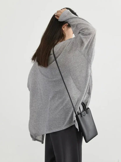 Women's V-Neck Cardigan Sweater for Spring/Summer - Loran