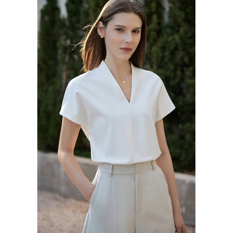 AMII Minimalism 2025 Summer Women's T-shirt Classic Style Casual V-neck Short Sleeve Solid Stretch Female Tops & Tees 12312013 Loran