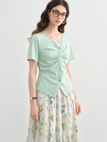 Comfortable Plus Size Short-Sleeve Knit Top with Elastic Waist