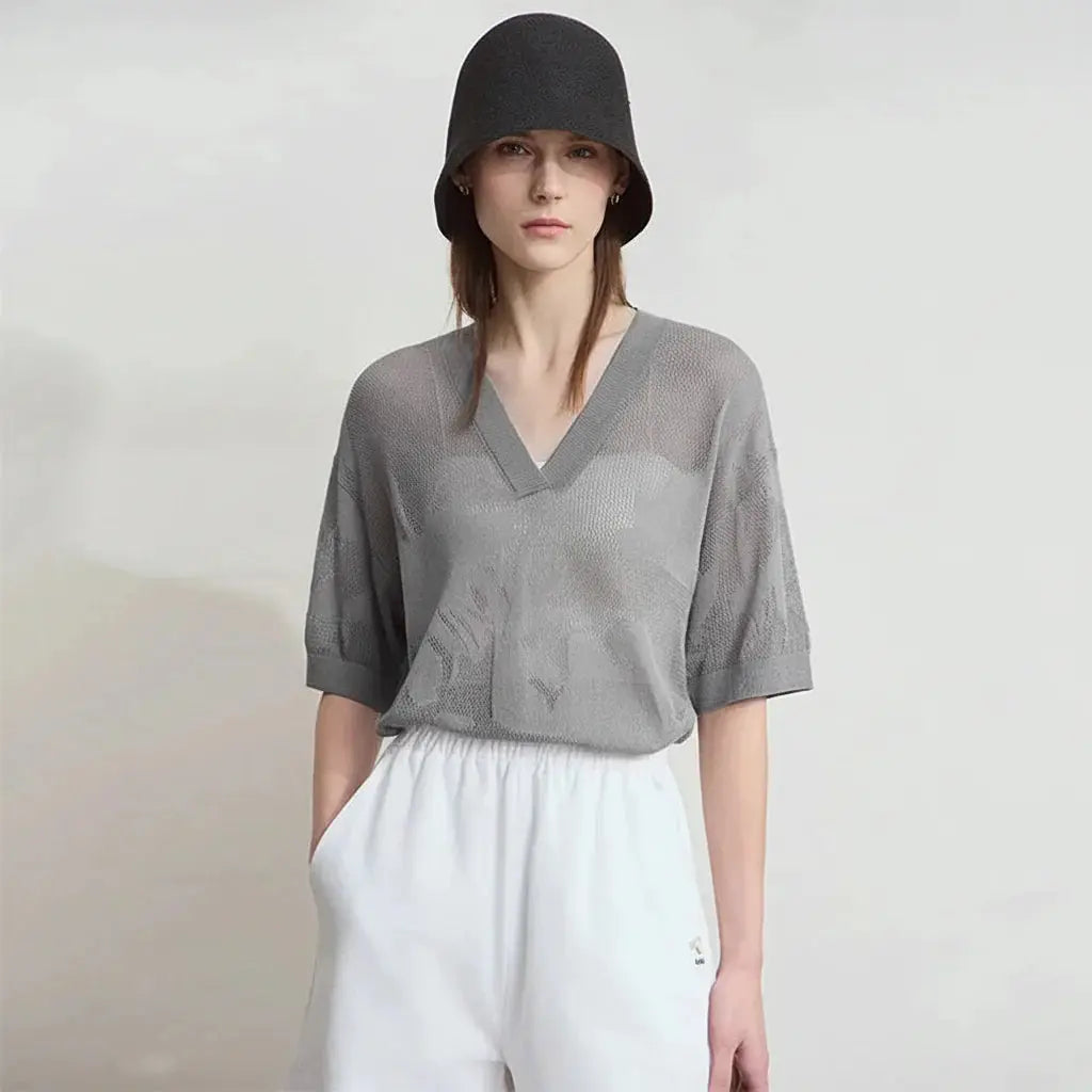 Minimalist Hollow-Out Knit Top - Loran