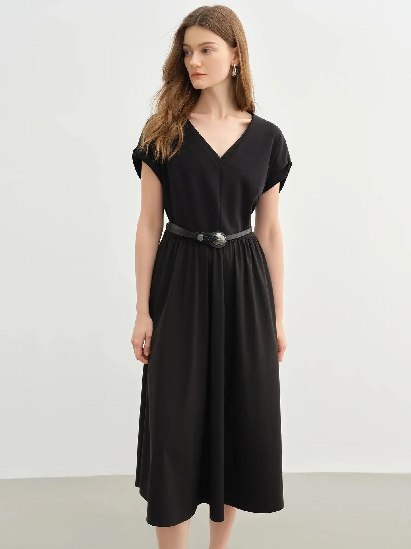 Elegant Plus-Size V-Neck Waist Dress - Loran