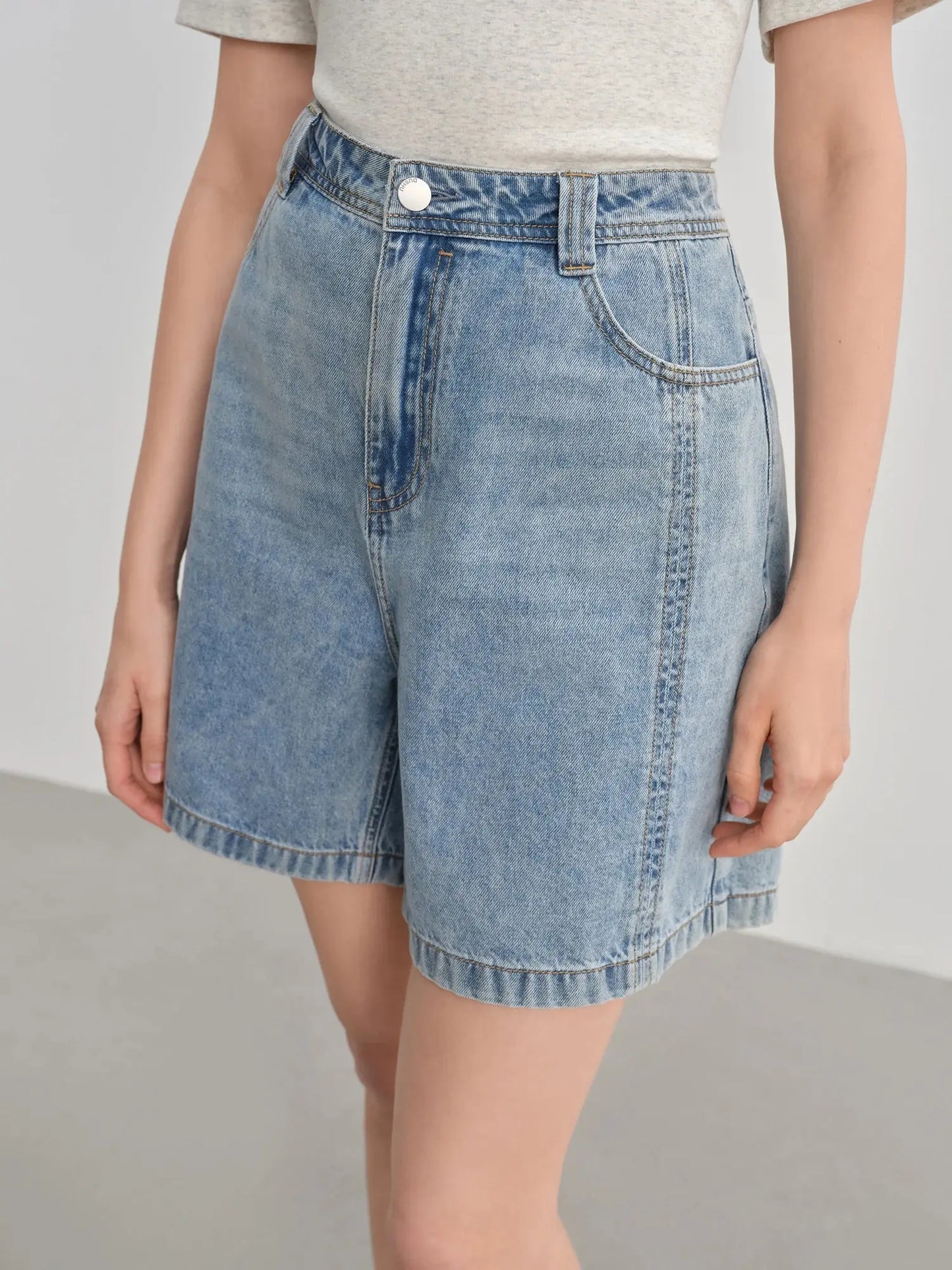 Plus-Size High-Waisted Denim Shorts - Loran