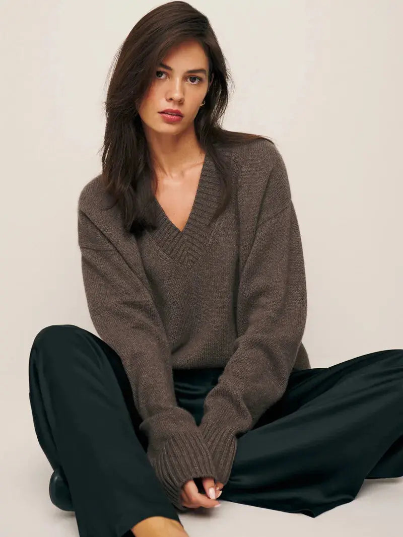 Solid Color Knitted Wool Sweater - Loran