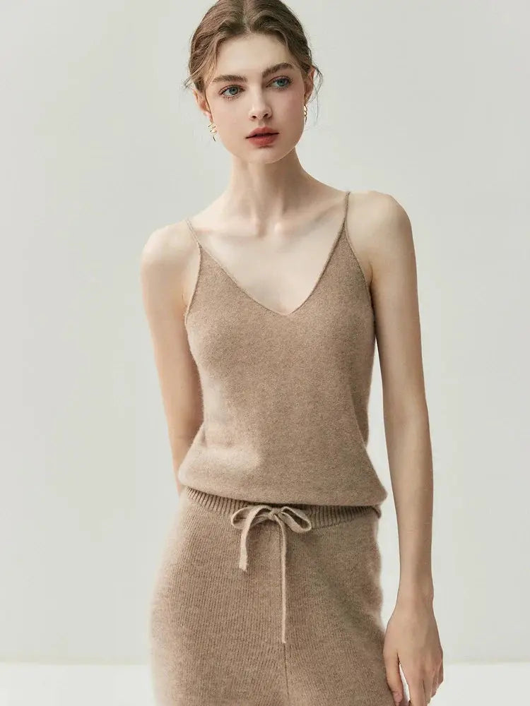 Women's 100% Cashmere V-Neck Vest | Soft Winter Knitwear LORAN STORE