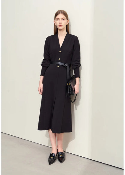 Amii Minimalism 2025 Women Dresses Autumn New Elegant V-neck Buckle Waist Fashion Office Lady Slim Long Dress Female 12443046 Loran