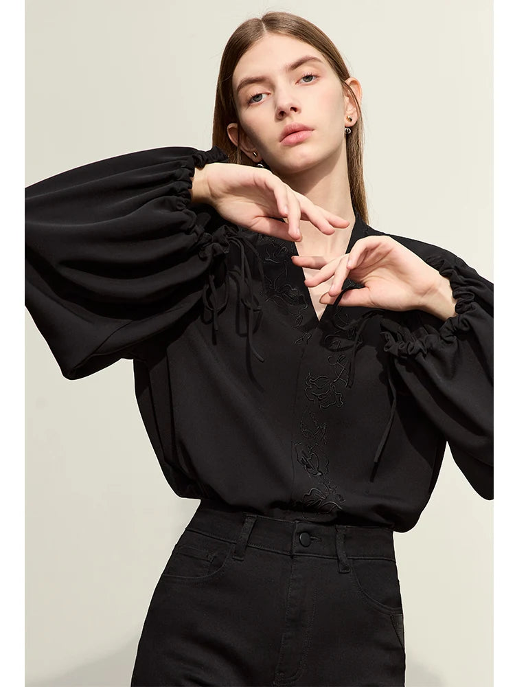 Amii Chiffon Women's Blouse 2025 Autumn New V-neck Letter Embroidered Top Elegant Lantern Sleeve Loose Women's Shirt 12421028 Loran