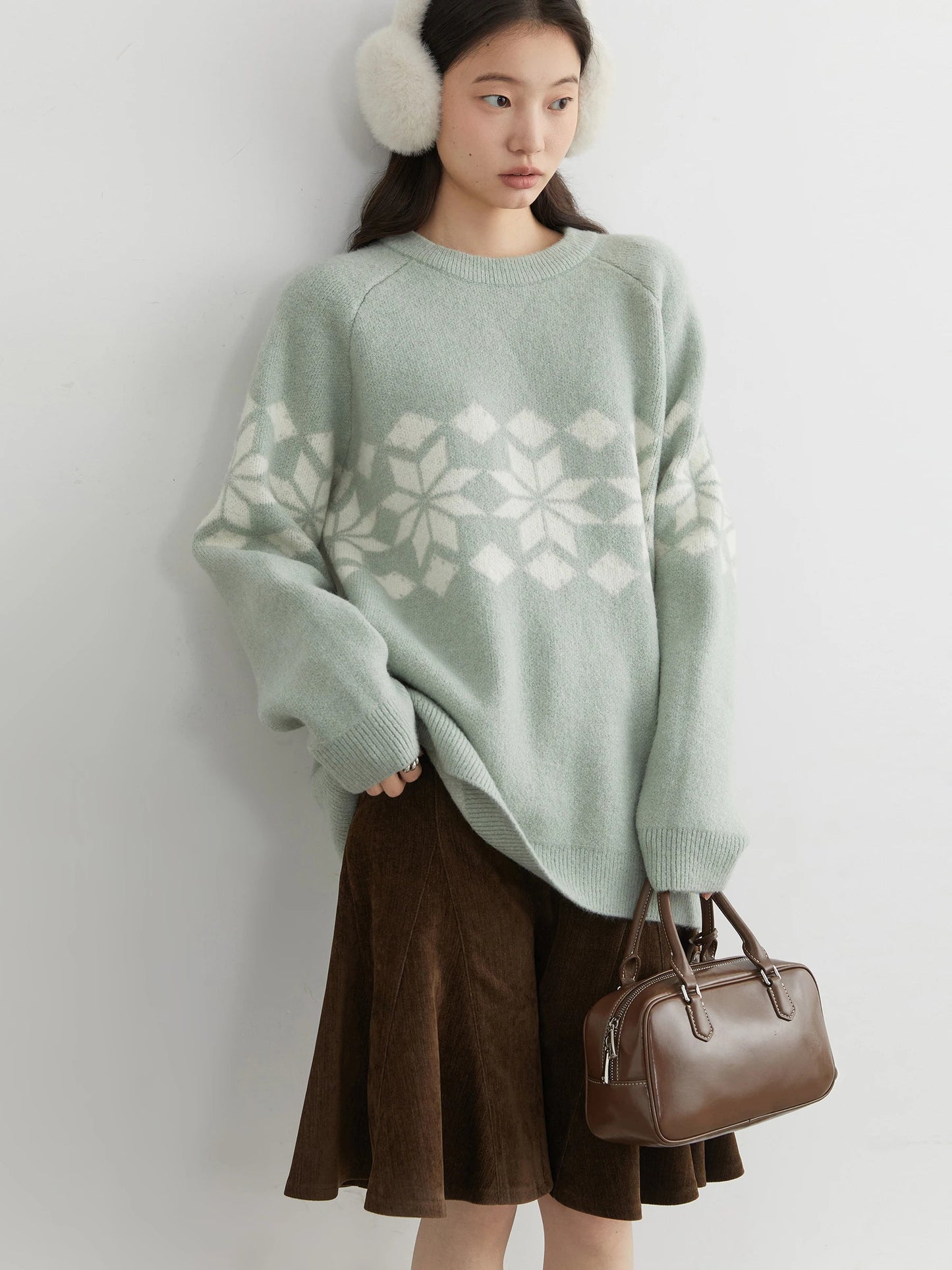 Snowflake Round Neck Knitted Pullover - Winter Jumper Loran