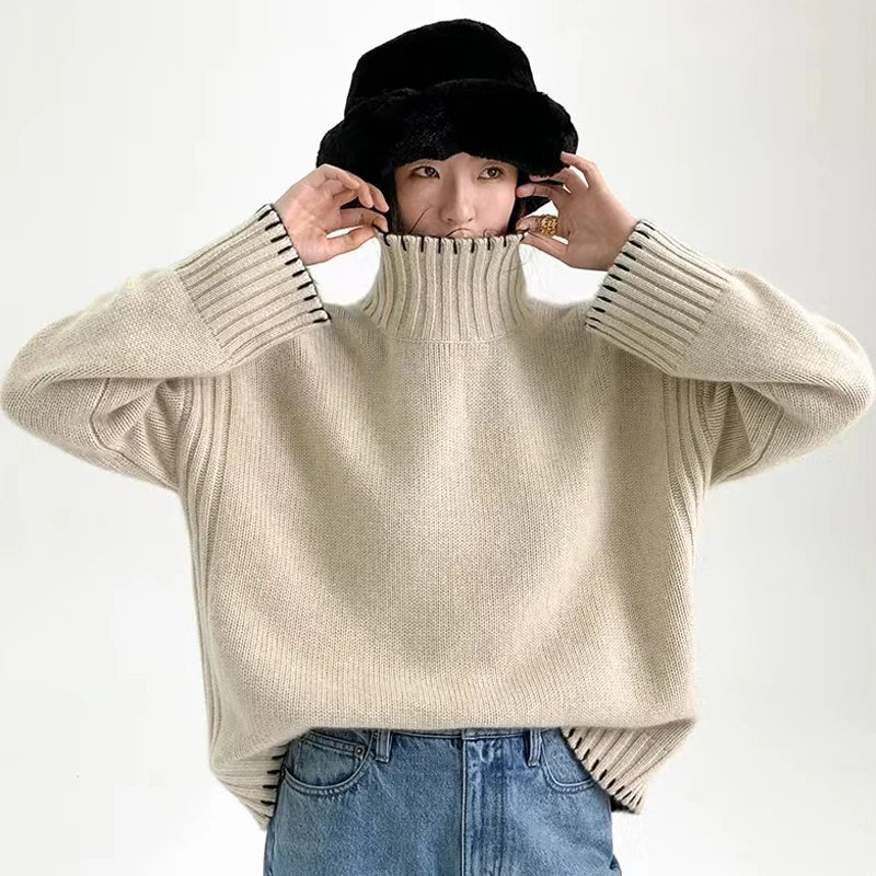 Luxurious Cashmere & Wool Turtleneck Sweater