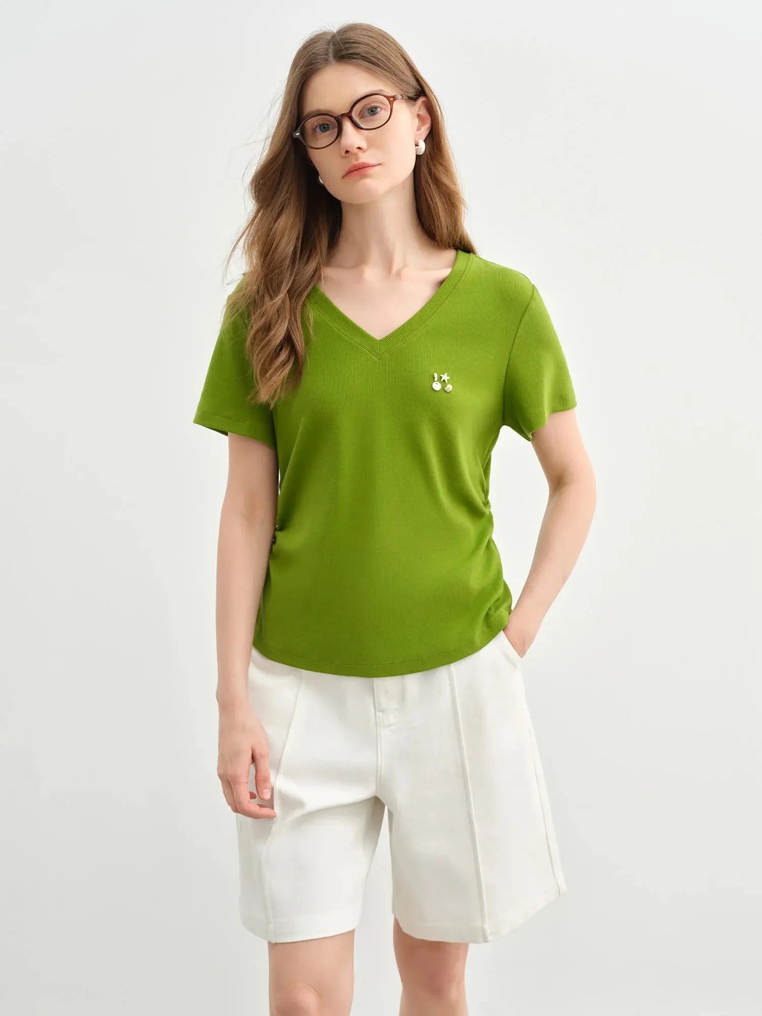 Women’s Slim Fit V-Neck T-Shirt - Loran