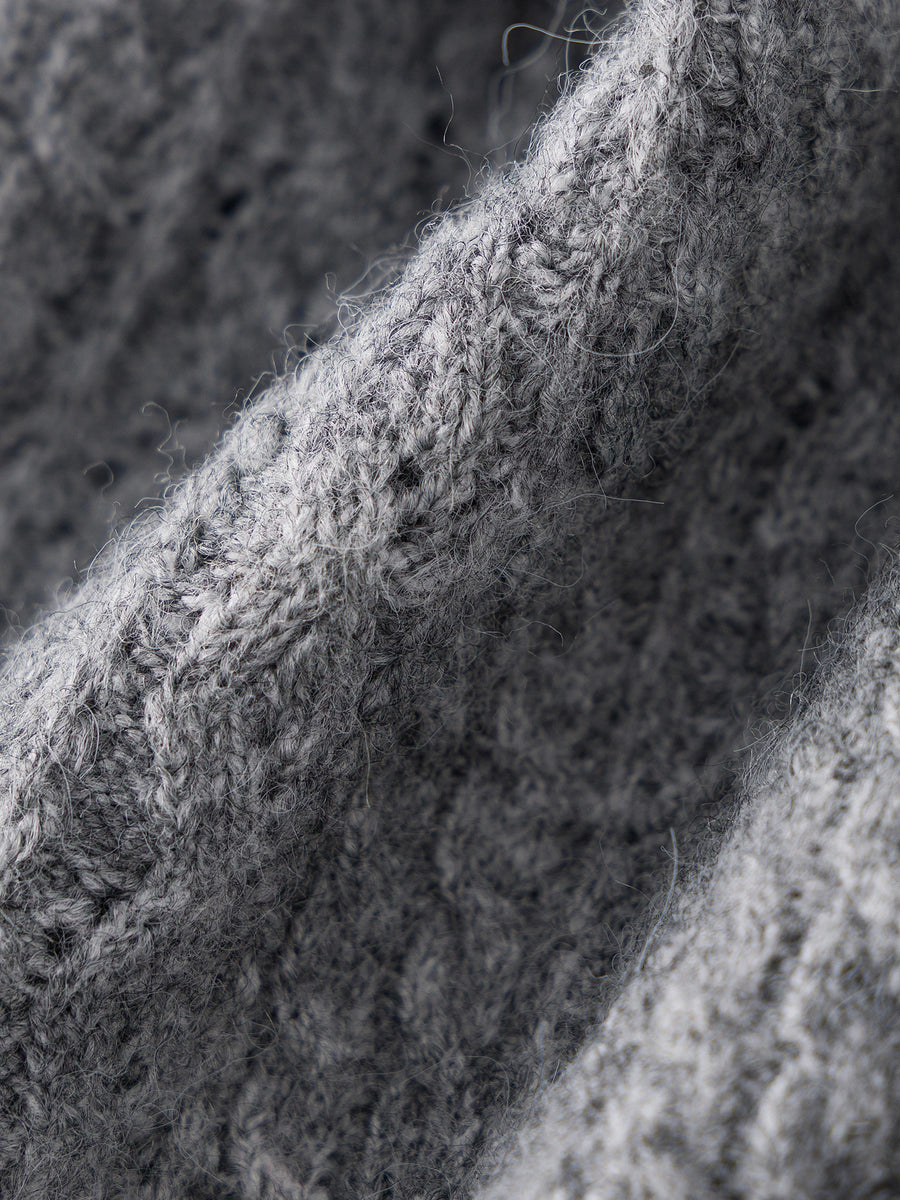 Vintage Charm: Plus Textured Knit Pullover