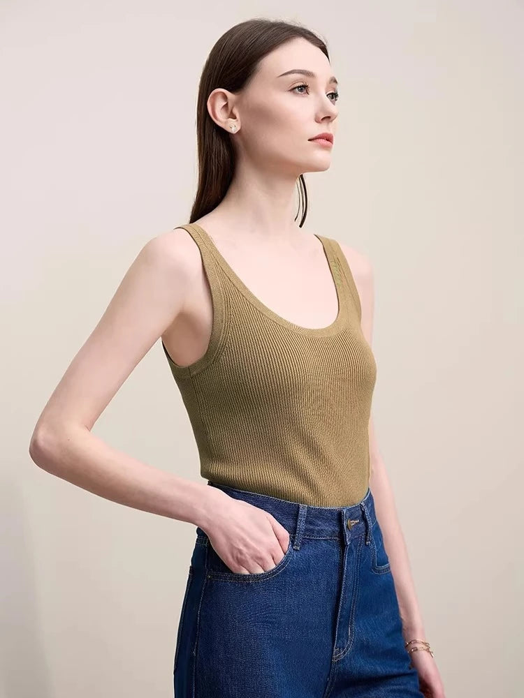 Amii Top Women 2026 Spring New U-neck Letter Jacquard Slim Vest Camisole Casual Sleeveless Knitted Women's Inner Top 12611005 Loran