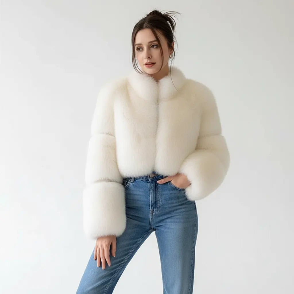 Natural Fox Fur Coat: Short, Wild, & Young Catwalk Style - Loran