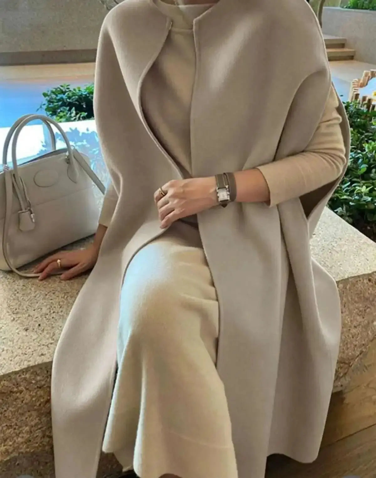 Elegant Vintage Wool Blend Batwing Coat for Women - Loran