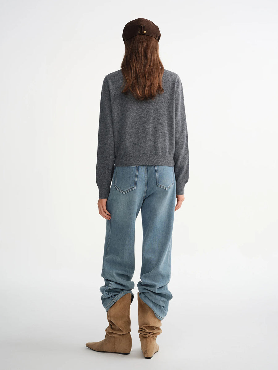 Plus-Size Floating Ribbon V-Neck Sweater