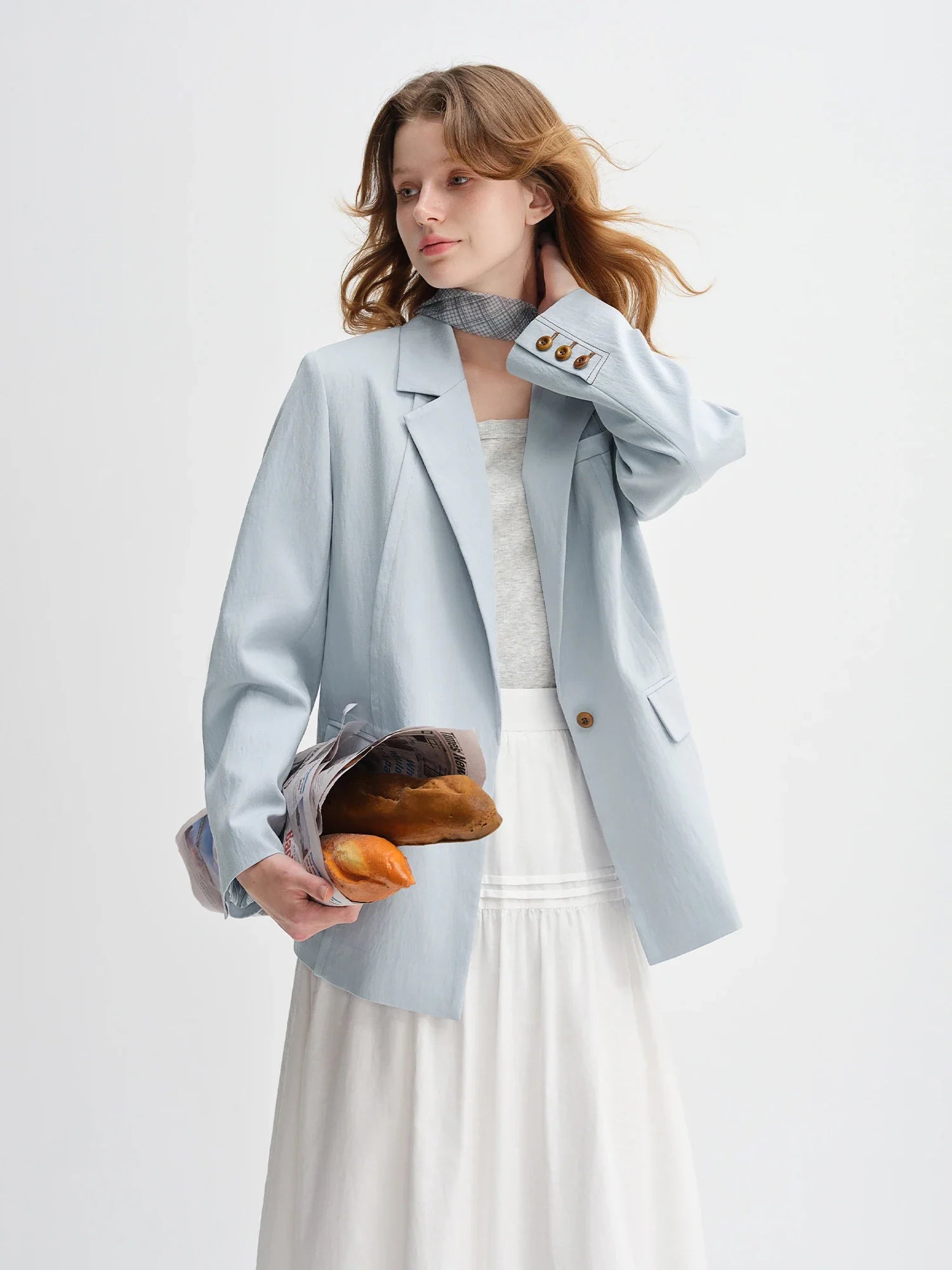 Lightweight Women's Suit Jacket