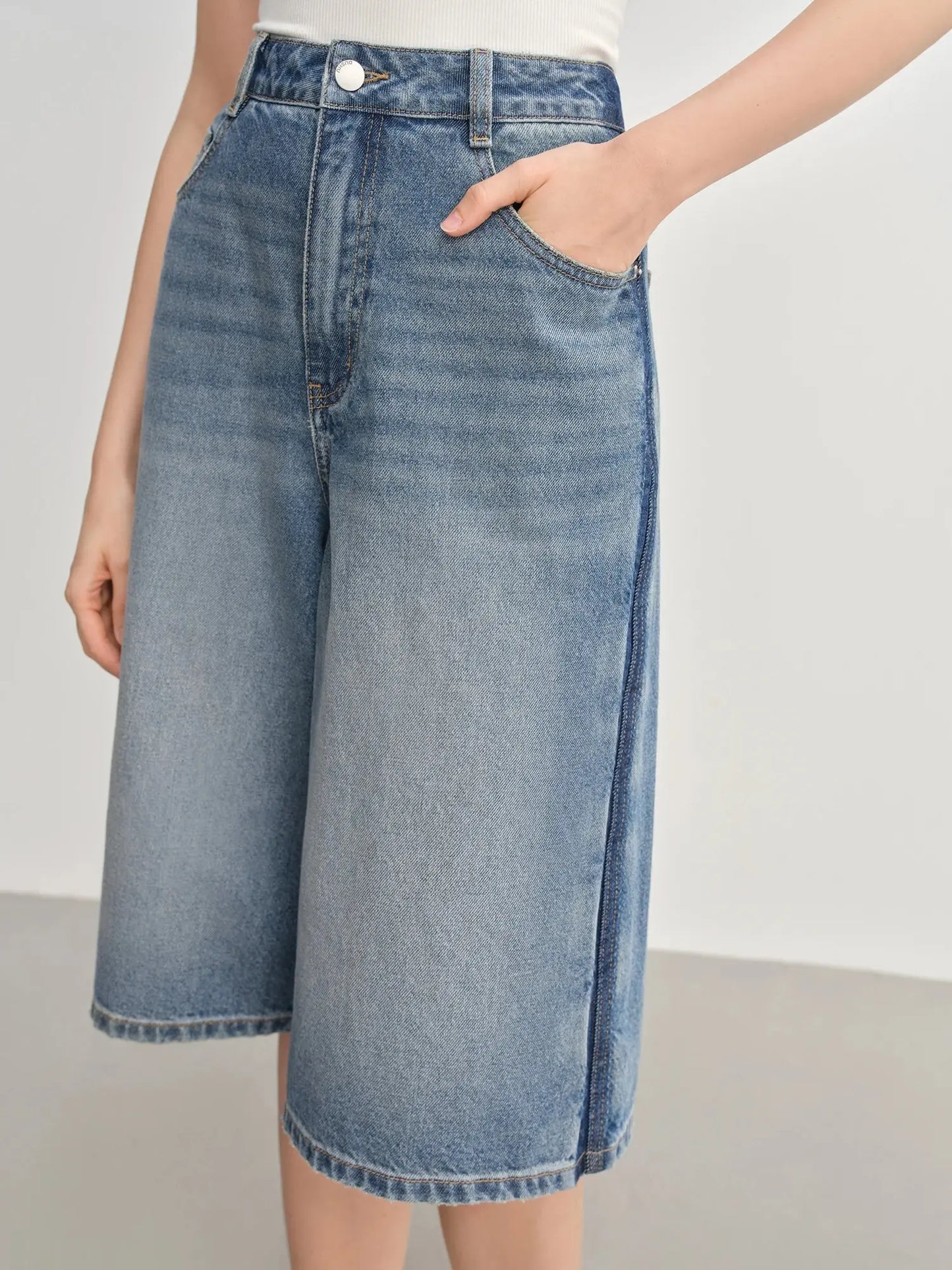 Plus Size High-Waisted Wide-Leg Casual Jeans LORAN STORE