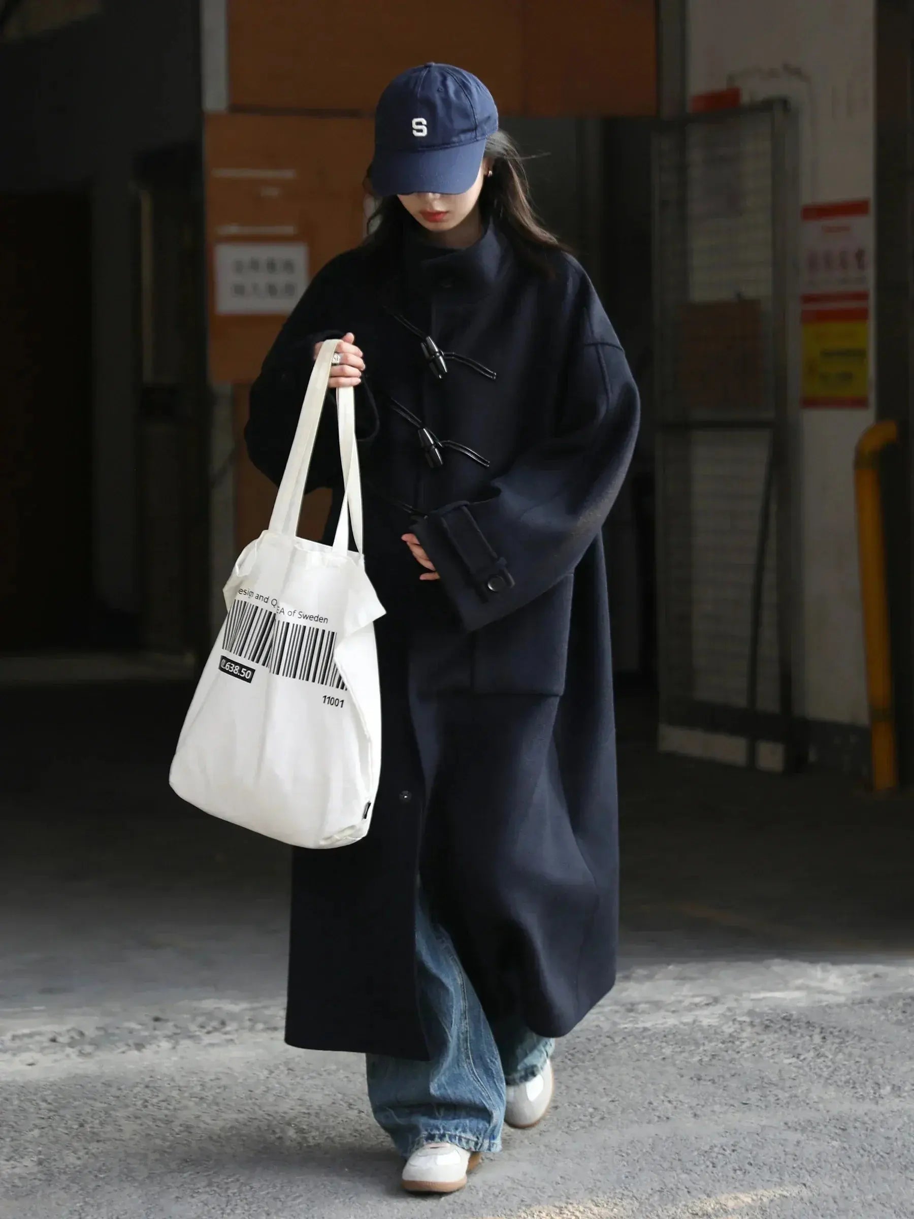 Women's Retro Wool Overcoat: Loose Fit Korean Winter Style - Loran