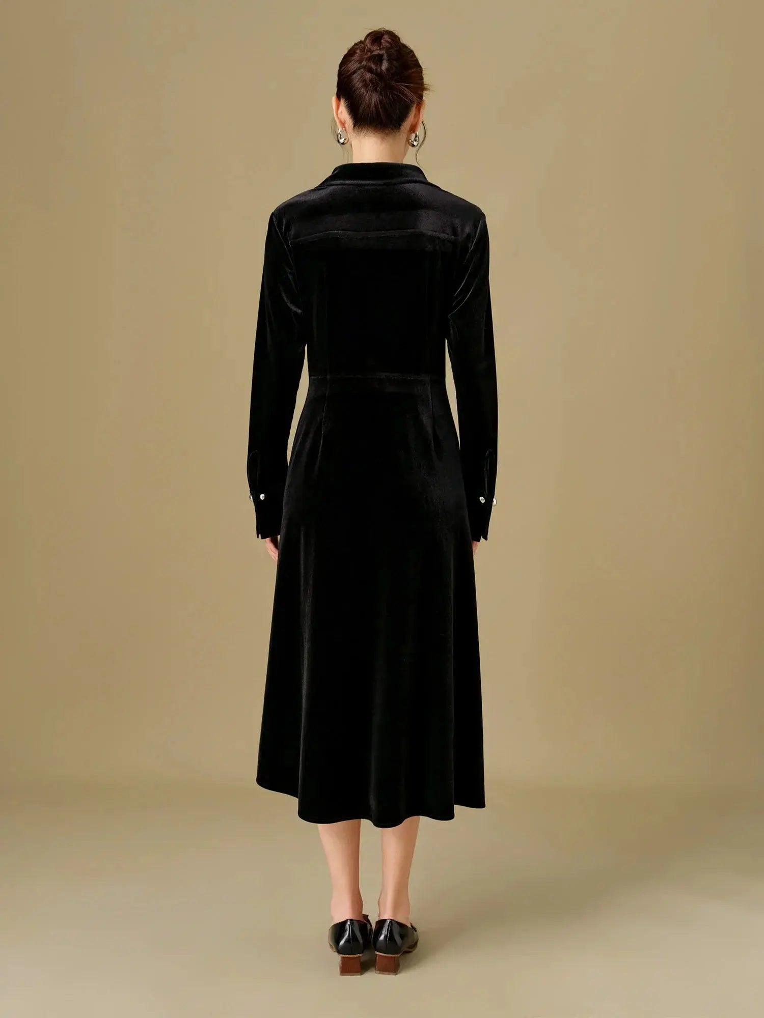 Elegant Black Velvet Long Dress with Polo Neck - Loran