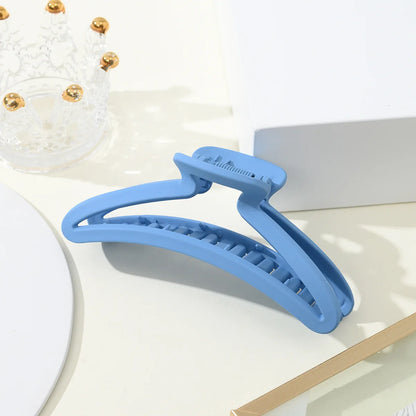 Blue Women's Claw Clip Simple & Fashionable Hair Accessory