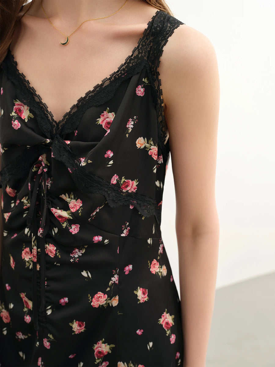 Elegant Plus-Size Strapless Lace Dress