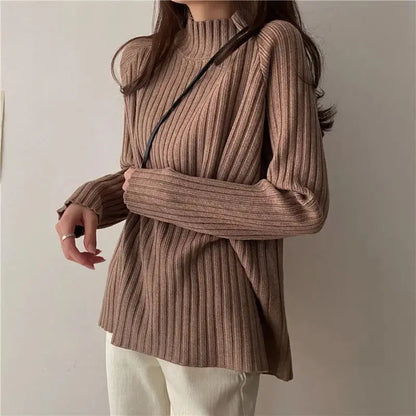 Loose-Fit Turtleneck Sweater for Winter - Loran
