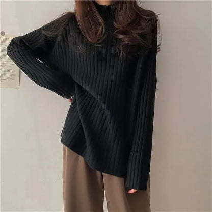Loose-Fit Turtleneck Sweater for Winter - Loran