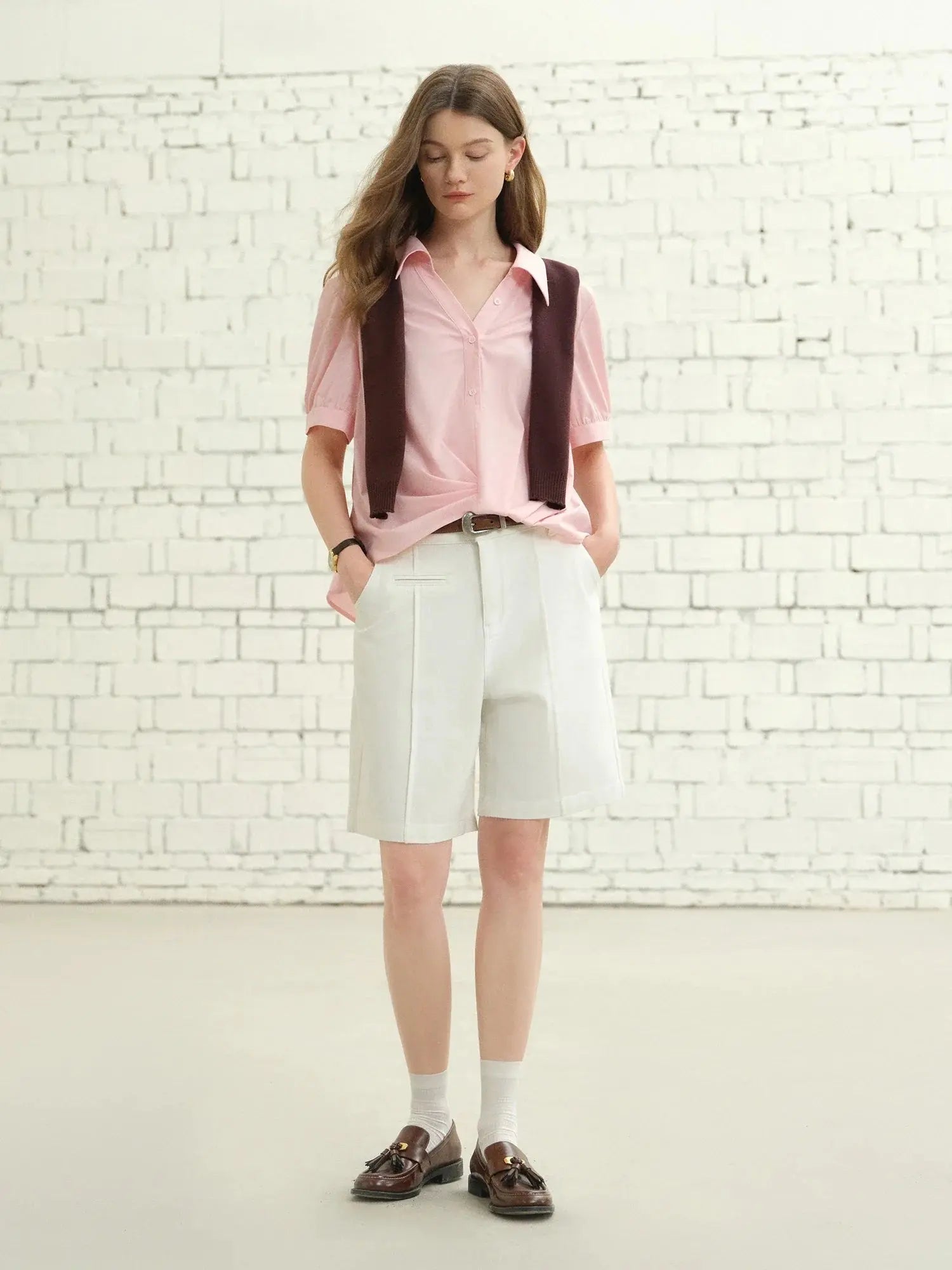 Short-Sleeved Pleated Top, Asymmetrical Hem - Loran