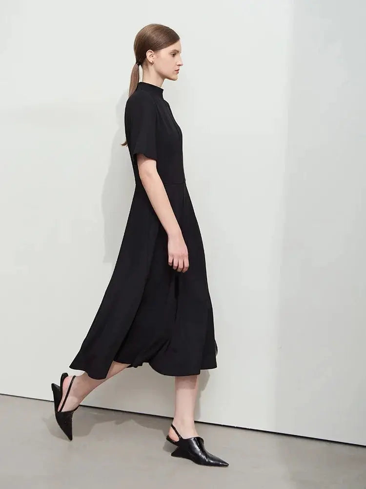Elegant Autumn Short-Sleeve Drape Dress - Loran