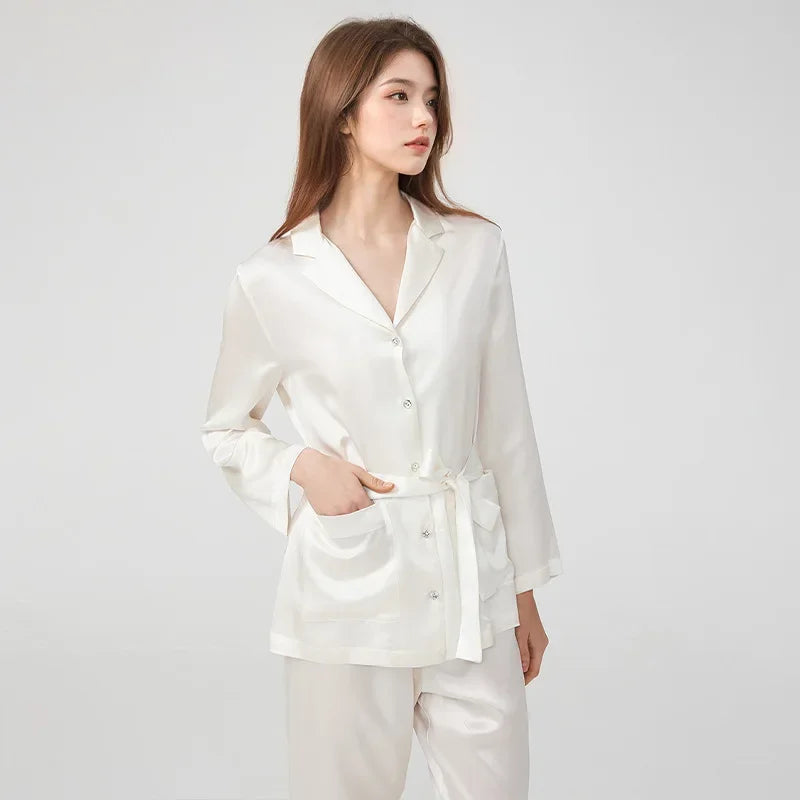 Women’s Mulberry Silk Button-Down PJs Diamond Trim Set