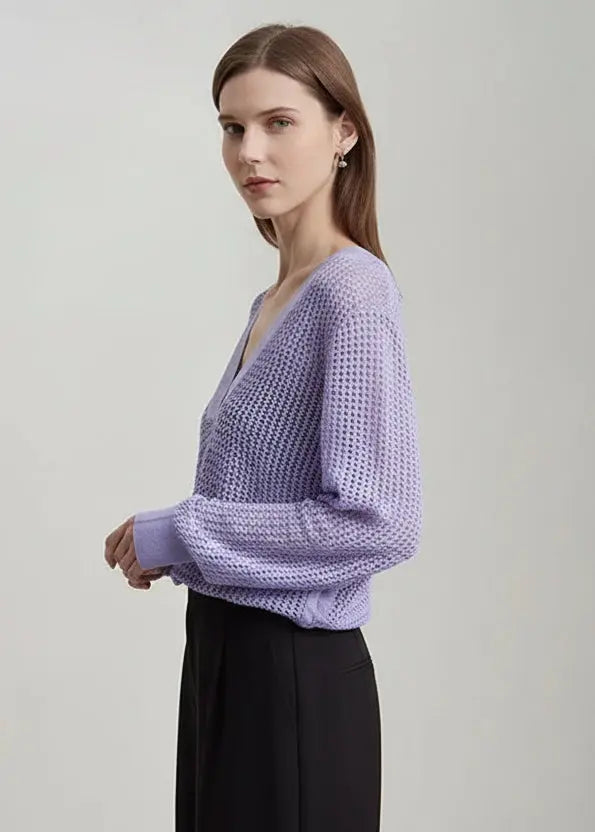 Minimalist Women’s V-Neck Knit Pullover Loran