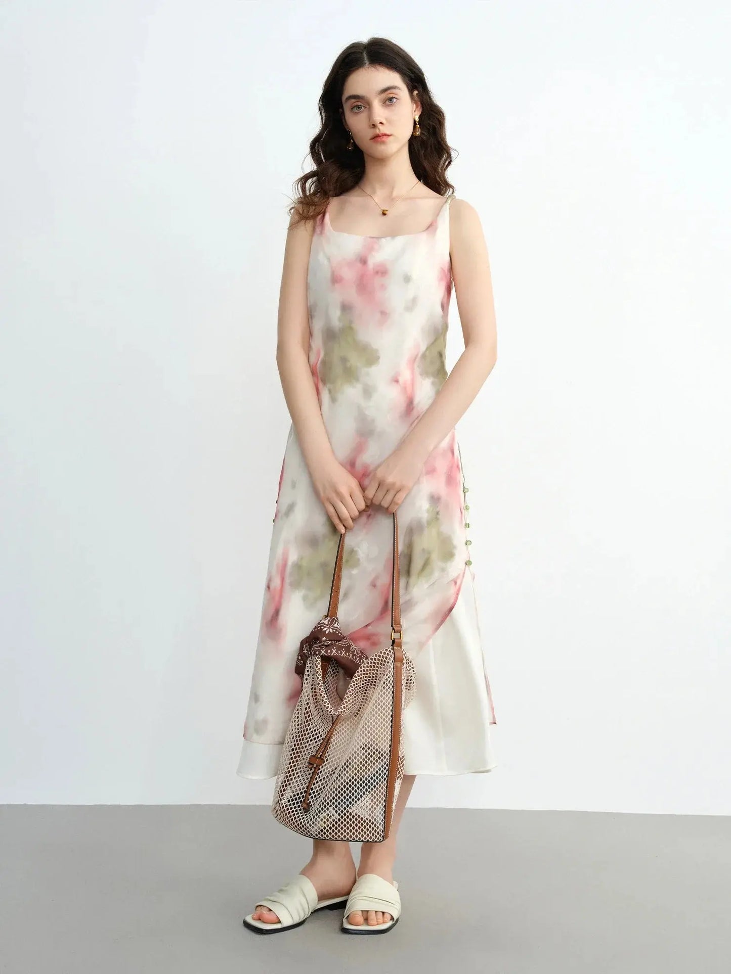 Blush Effect Print Plus Size Dress: Flattering Fit & Strappy Elegance - Loran
