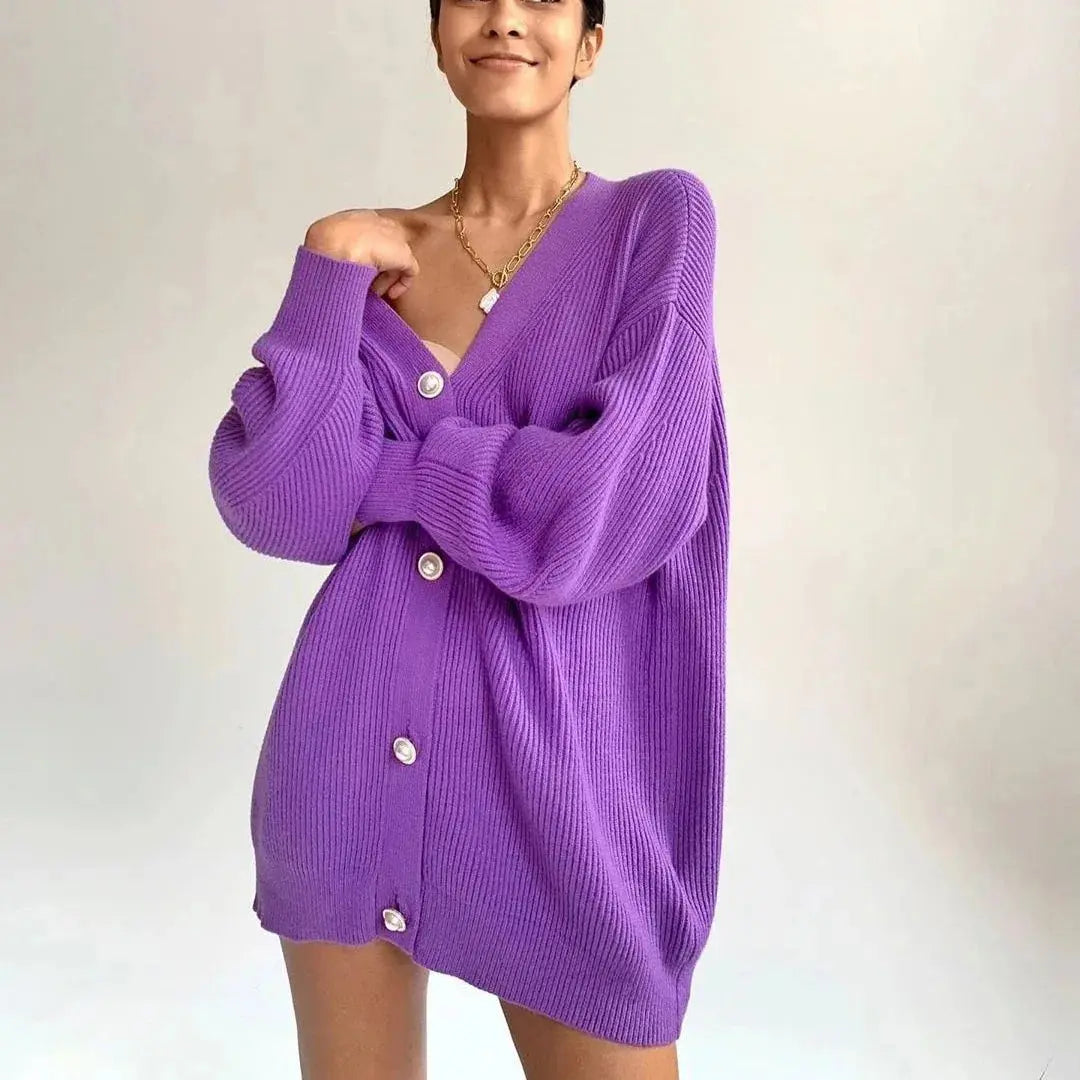 Elegant V-Neck Cardigan Sweater - Loran
