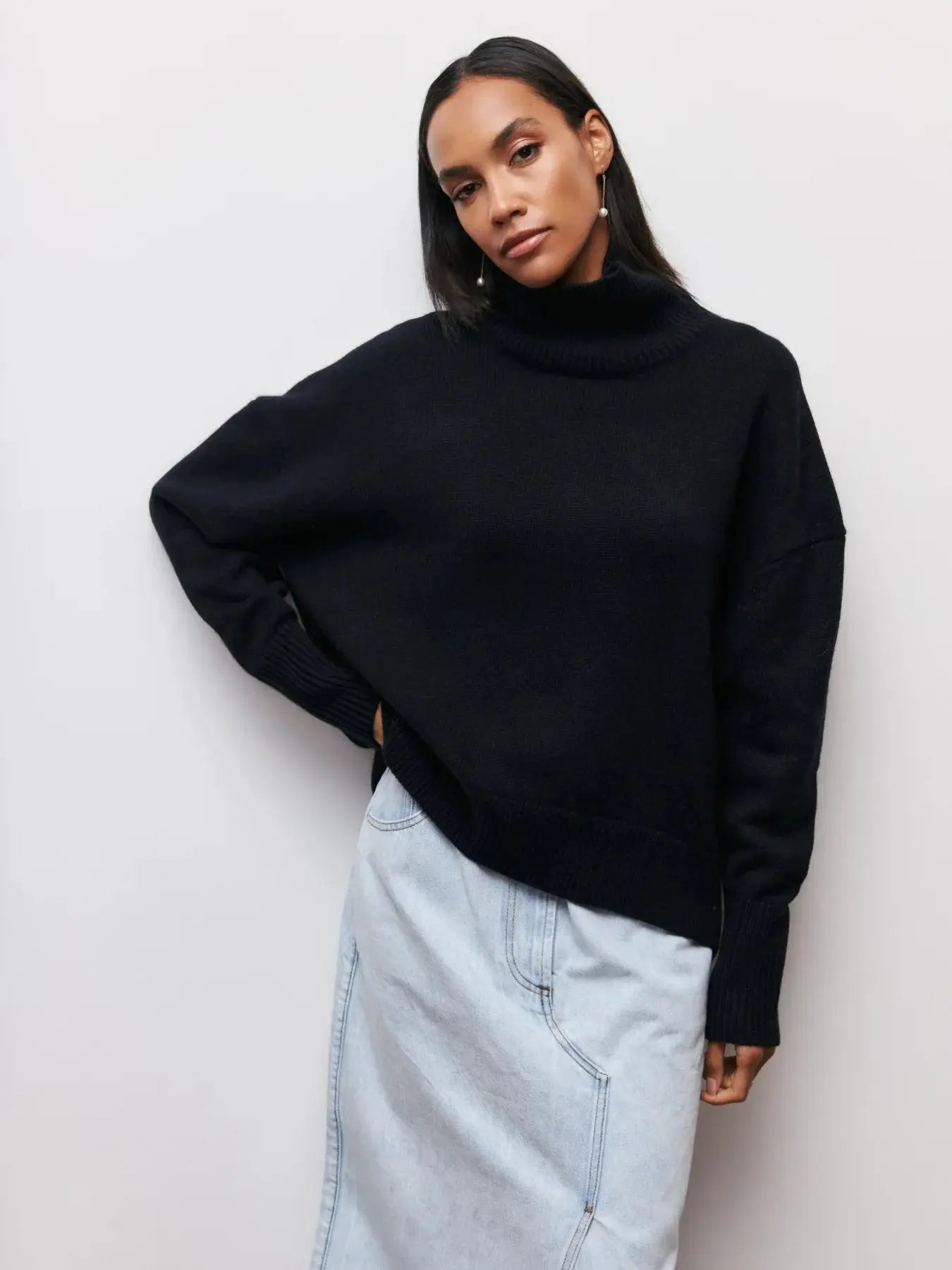 Elegant Oversized Black Turtleneck Sweater for Women - Loran
