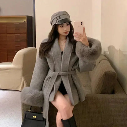 Elegant Wool Coat with Fur Patchwork - Loran